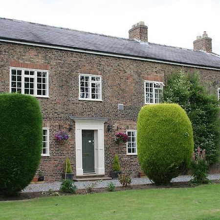 The Manor Guest House York Room photo