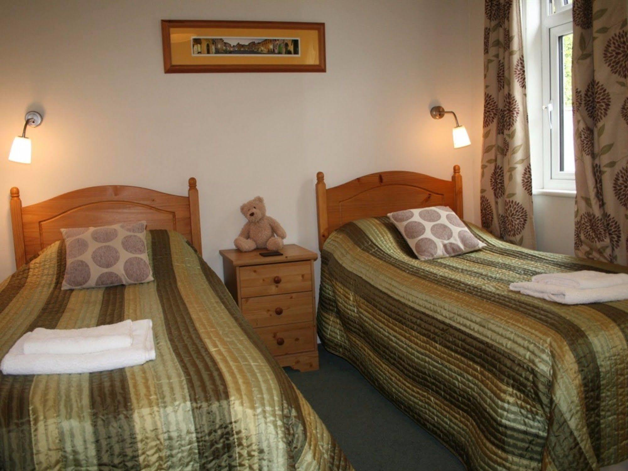 The Manor Guest House York Exterior photo